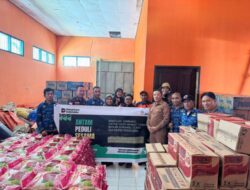 PT Antam UBPN Konawe Utara Salurkan Bantuan Sembako untuk Korban Banjir Konawe Utara