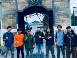 Mahasiswa dan Warga Desa Aopa Kembali Demo Kejati Sultra, Desak Usut Dugaan Korupsi Dana Desa 2019–2025