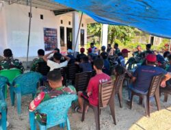 Koramil 1417-06/Unaaha Gelar Nobar Piala Dunia Bersama Warga Desa Walay, Pererat Kebersamaan TNI dan Masyarakat