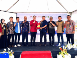 Sekda Konawe Buka Sosialisasi Pelindungan Konsumen OJK di Kampung Nelayan Merah Putih Sorue Jaya