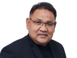 Revolusi Raja dan Rakyat, dari Sahara ke Jakarta