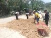Polsek Meluhu Bersama Pemerintah dan Warga Gotong Royong Timbun Jalan Poros Meluhu-Lasolo