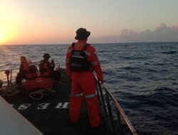 KLM Boine Bai Mole Tenggelam di Perairan Bombana, Tiga Orang Dalam Pencarian Tim SAR