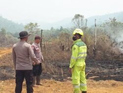 Sinergi Polsek Routa, Warga, dan PT SCM Berhasil Kendalikan Kebakaran Lahan Seluas 30 Hektare